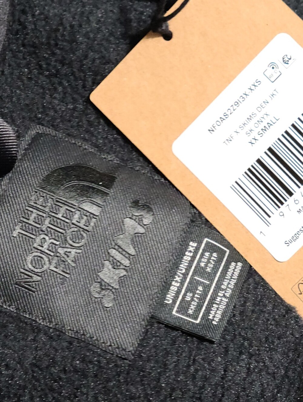 The North Face TNF x SKIMS 1995 Denali Fleece Jacket Onyx Unisex XXS NEW - Picture 4 of 8